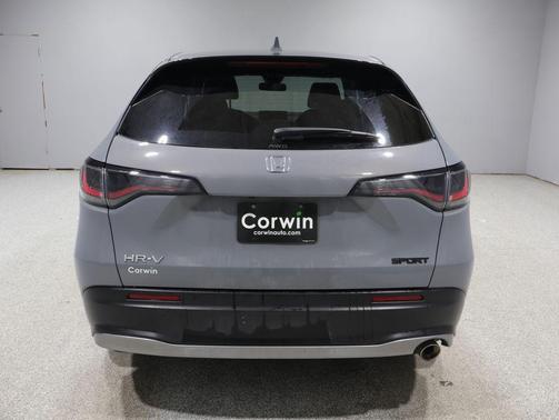 Urban Gray Pearl 2024 Honda HR-V Sport