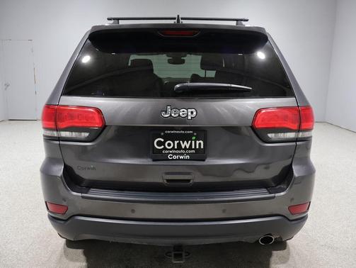 Granite Crystal Metallic Clearcoat 2018 Jeep Grand Cherokee Limited