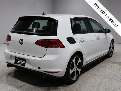 2017 Volkswagen Golf GTI 2.0T S 4-Door