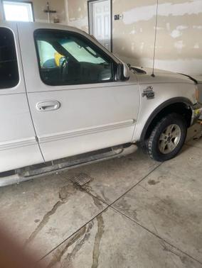 2002 Ford F-150 Lariat