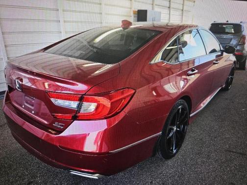 2019 Honda Accord Touring 2.0T