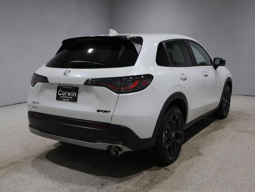 Platinum White Pearl 2023 Honda HR-V AWD Sport