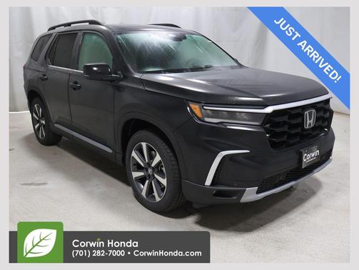 2025 Honda Pilot Touring 8-Passenger