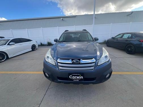 2013 Subaru Outback 2.5i Premium