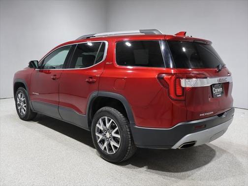 2023 GMC Acadia AWD SLT