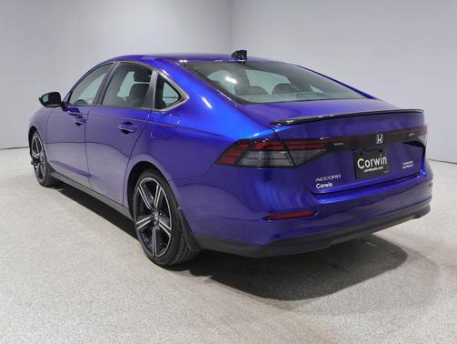 Still Night Pearl 2023 Honda Accord Hybrid Sport