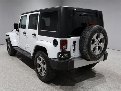 2018 Jeep Wrangler JK Unlimited Sahara