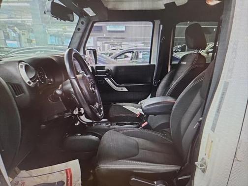 2018 Jeep Wrangler JK Unlimited Sahara