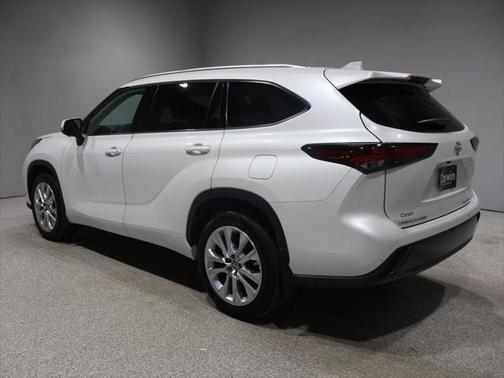 2024 Toyota Highlander Limited