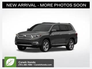 2012 Toyota Highlander SE