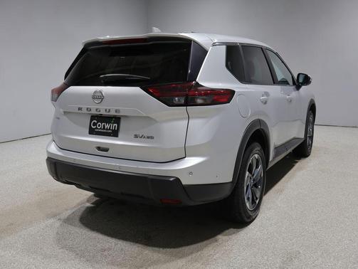 Brilliant Silver 2024 Nissan Rogue SV