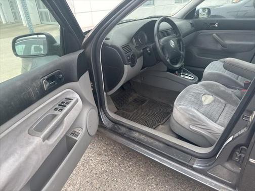 2004 Volkswagen Jetta GLS 2.0L