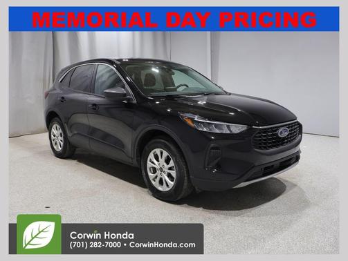 AGATE BLACK METALLIC 2023 Ford Escape Active