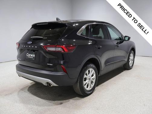 AGATE BLACK METALLIC 2023 Ford Escape Active