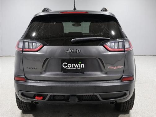 2022 Jeep Cherokee Trailhawk