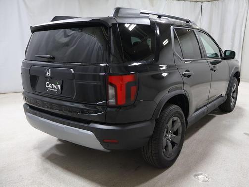 Nh-731p Crystal Bl 2026 Honda Passport AWD RTL