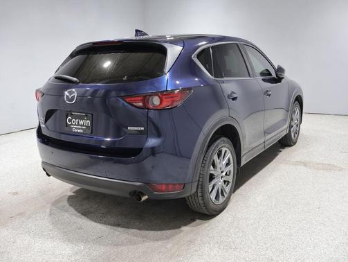 Deep Crystal Blue Mica 2020 Mazda CX-5 Signature