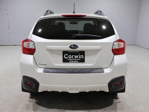 Satin White Pearl 2013 Subaru XV Crosstrek 2.0i Premium