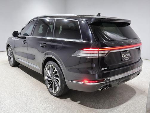 INFINITE BLACK METALLIC 2020 Lincoln Aviator Reserve AWD