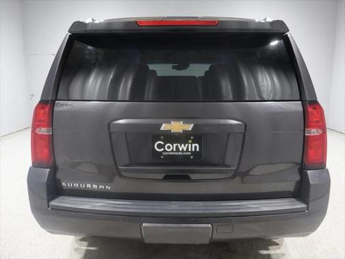 2017 Chevrolet Suburban LT