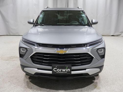 Sterling Gray Metallic 2025 Chevrolet Trailblazer LT