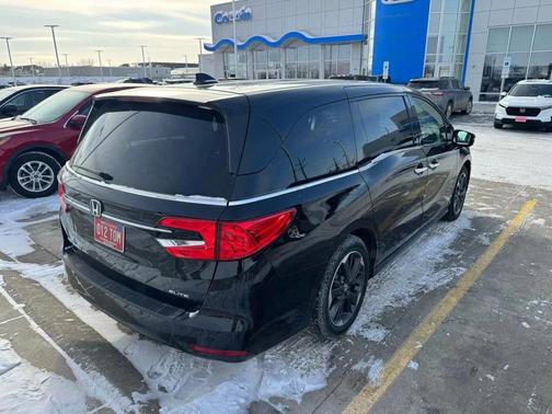 2022 Honda Odyssey Elite
