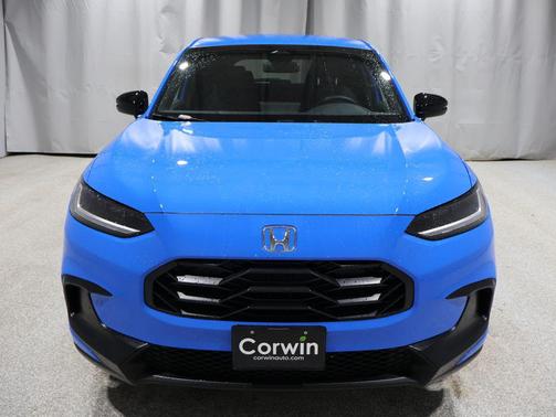 Boost Blue Pearl 2027 Honda HR-V Sport