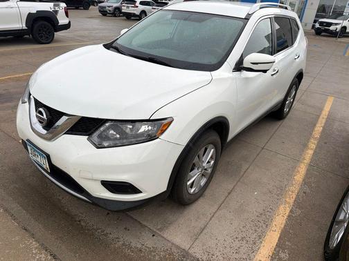 Glacier White 2016 Nissan Rogue SV