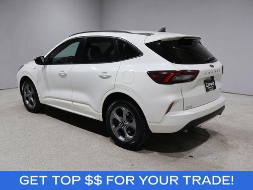 Star White Metallic Tri-Coat 2024 Ford Escape ST-Line