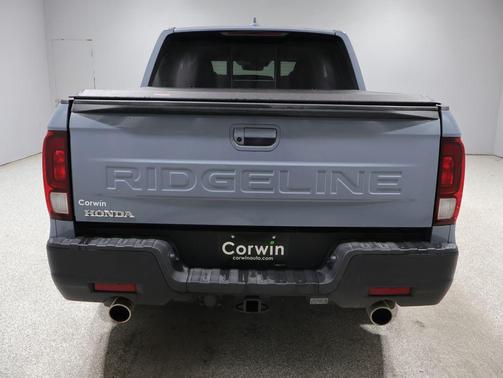 Sonic Gray Pearl 2024 Honda Ridgeline RTL