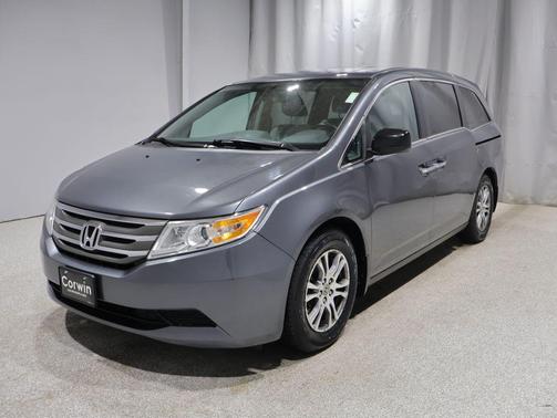 Polished Metal 2013 Honda Odyssey EX-L