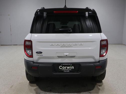 Oxford White 2025 Ford Bronco Sport Outer Banks