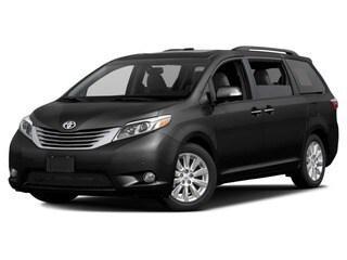 Midnight Black Metallic 2017 Toyota Sienna XLE