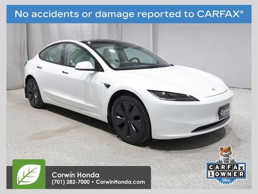 Pearl White Multi-Coat 2024 Tesla Model 3 Long Range