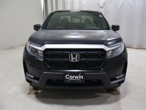 Crystal Black Pearl 2026 Honda Ridgeline RTL