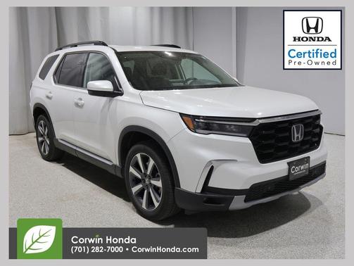 Platinum White Pearl 2025 Honda Pilot Touring 8-Passenger