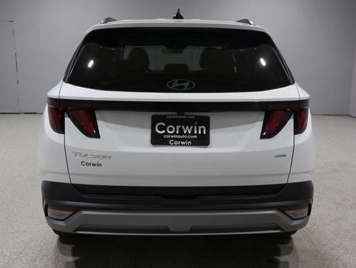 Serenity White Pearl 2026 Hyundai TUCSON SEL
