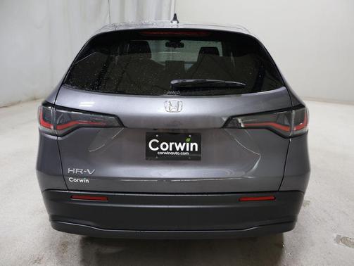 Modern Steel Metallic 2026 Honda HR-V LX