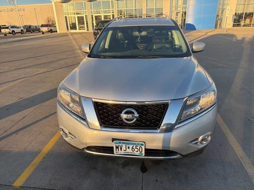 2013 Nissan Pathfinder SL