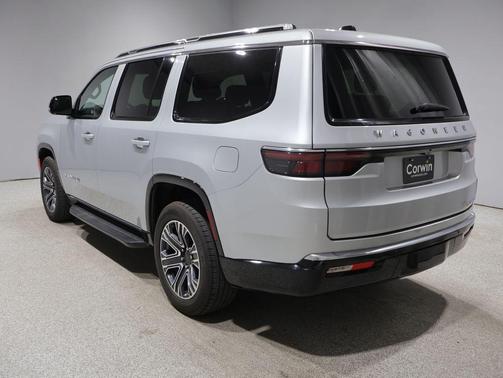Silver Zynith 2024 Jeep Wagoneer Series II 4x4