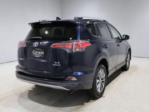 2018 Toyota RAV4 Hybrid XLE