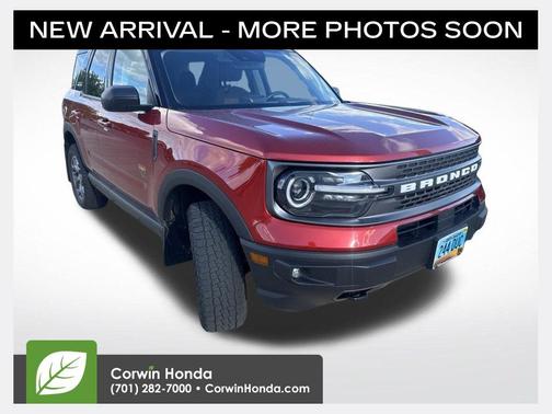 Hot Pepper Red Tinted Clearcoat 2022 Ford Bronco Sport Badlands