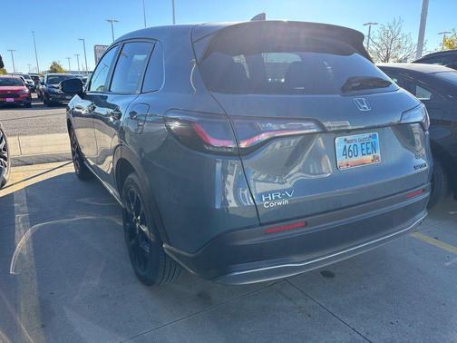 Nordic Forest Pearl 2024 Honda HR-V AWD Sport