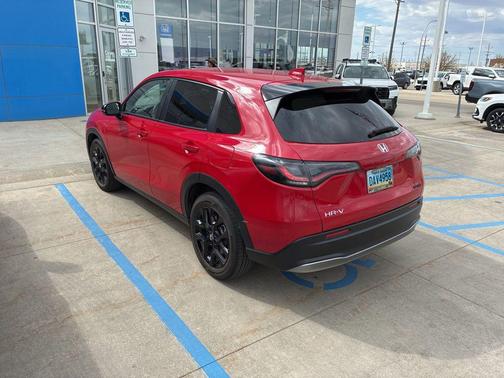 Milano Red 2024 Honda HR-V Sport