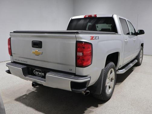 Silver Ice Metallic 2018 Chevrolet Silverado 1500 2LT