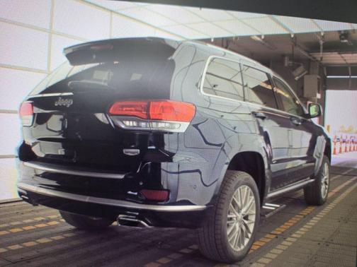 True Blue Pearl 2018 Jeep Grand Cherokee Summit