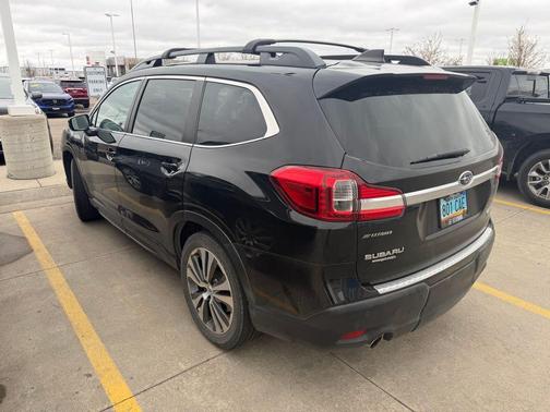 Crystal Black Silica 2020 Subaru Ascent Limited 7-Passenger