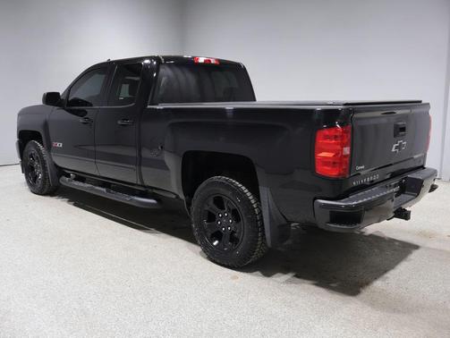 Black 2019 Chevrolet Silverado 1500 2LT