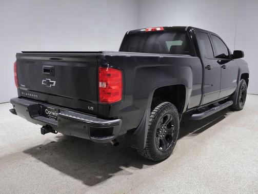 Black 2019 Chevrolet Silverado 1500 2LT
