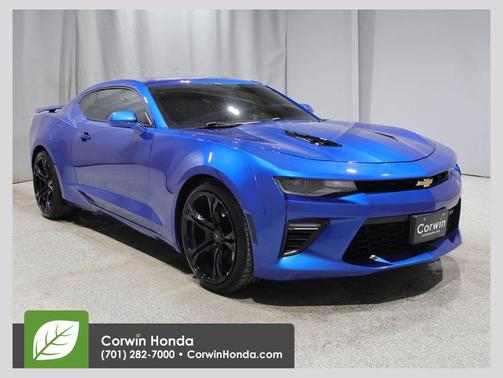 Hyper Blue Metallic 2016 Chevrolet Camaro 2SS
